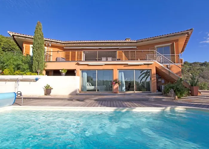 Pierretti - Vue Panoramique * Coti-Chiavari (Corsica)