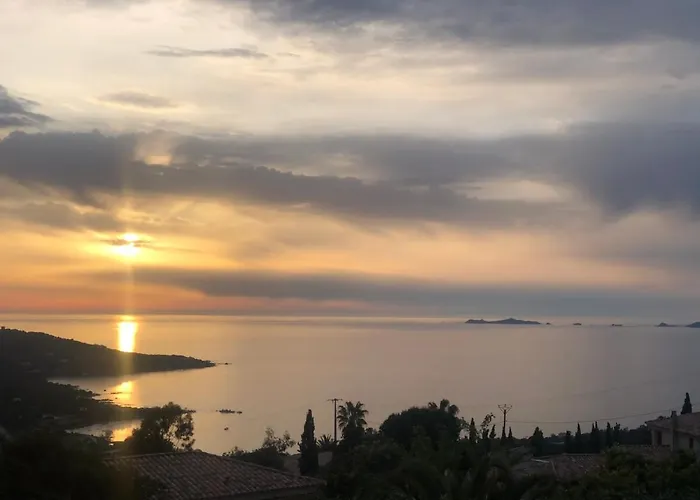 Pierretti - Vue Panoramique Villa *