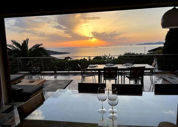 Pierretti - Vue Panoramique *